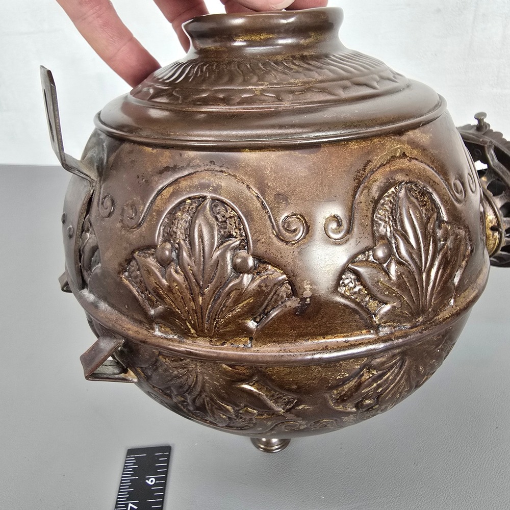Antique Angle Lamp Co Embossed Copper Oil Lamp Fount Kerosene Burner Victorian - Picture 9 of 16
